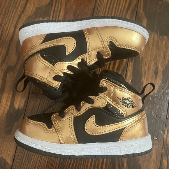 Nike | Shoes | Jordan Mid Toddler 7c | Poshmark